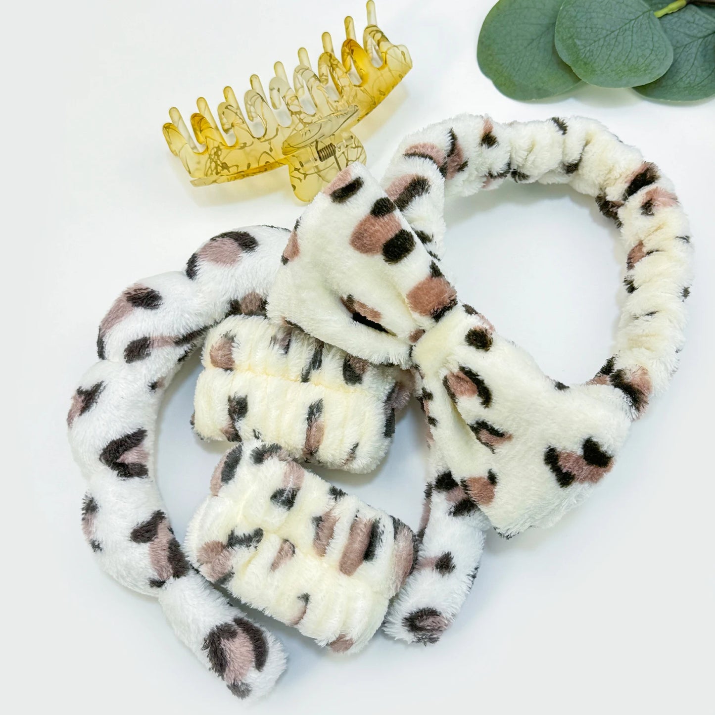 5PCS Spa Headband for Washing Face Wristband Set Sponge Makeup Headband Wrist Towels Bubble Hairband Hair Claw Clips Headwear