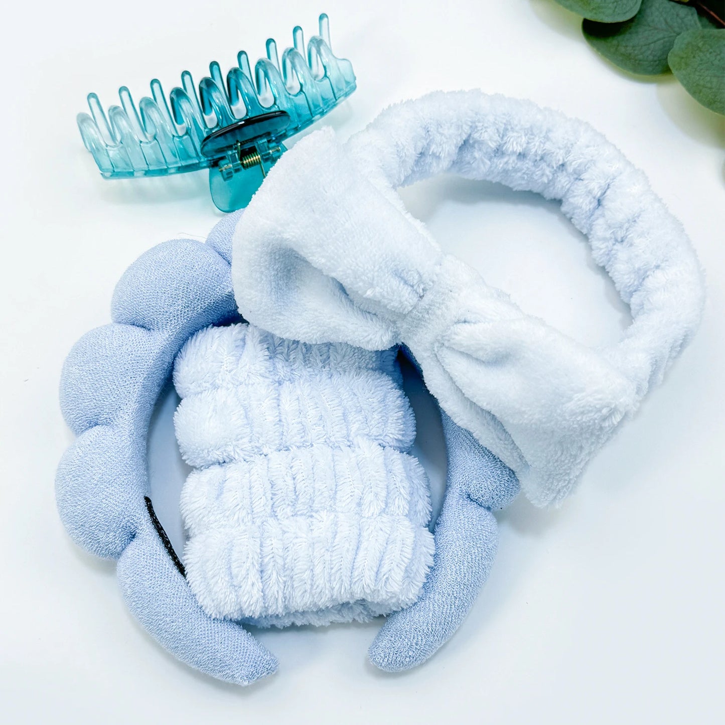 5PCS Spa Headband for Washing Face Wristband Set Sponge Makeup Headband Wrist Towels Bubble Hairband Hair Claw Clips Headwear